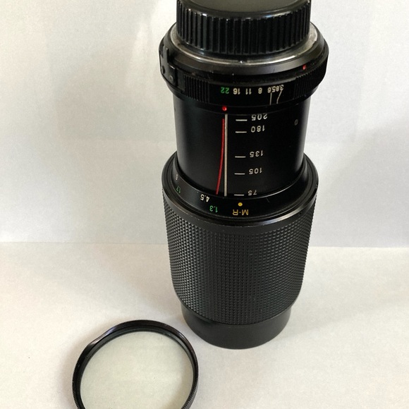 VIVITAR 75-205mm 1:3.8 MC MACRO FOCUSING ZOOM LENS W/ TIFFEN 62mm - Picture 6 of 9